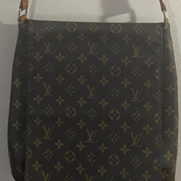 Louis Vuitton Monogram Cartouchière GM Shoulder Bag - Picture 1 of 10